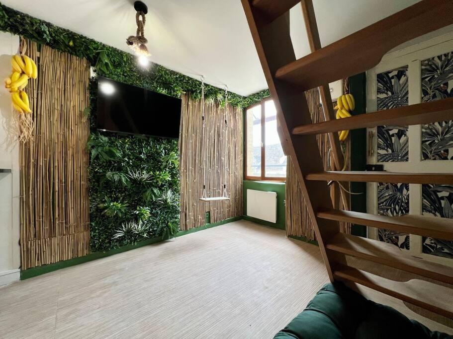 Nuit Dans La Jungle - Love Room Souppes-sur-Loing Ngoại thất bức ảnh
